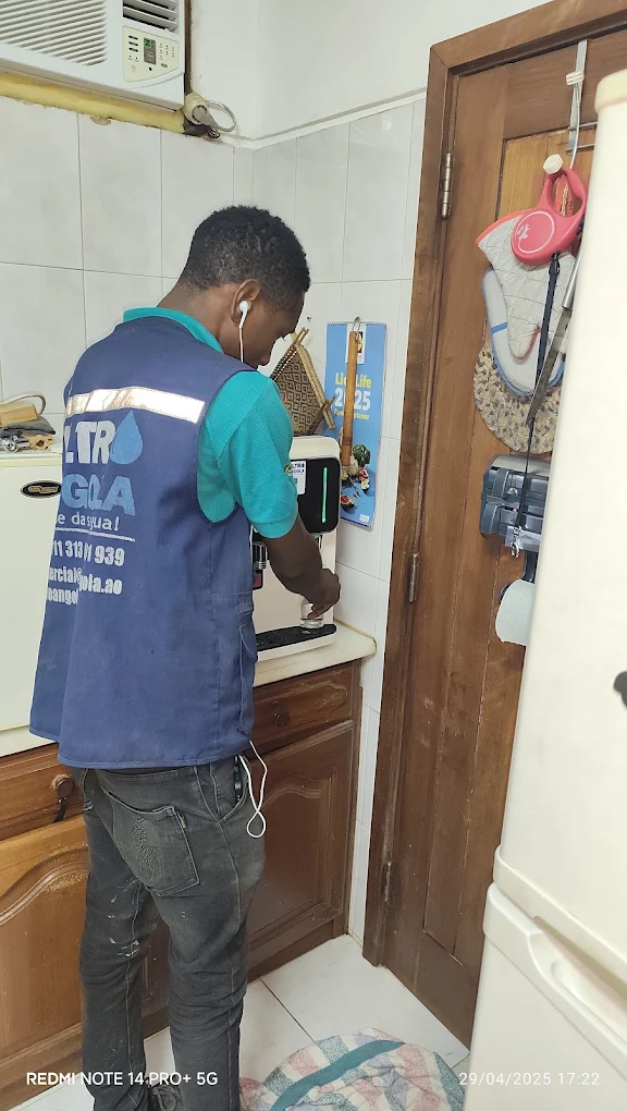 Manutenção Purificador Bancada Doméstico Limpeza Filtros Angola
